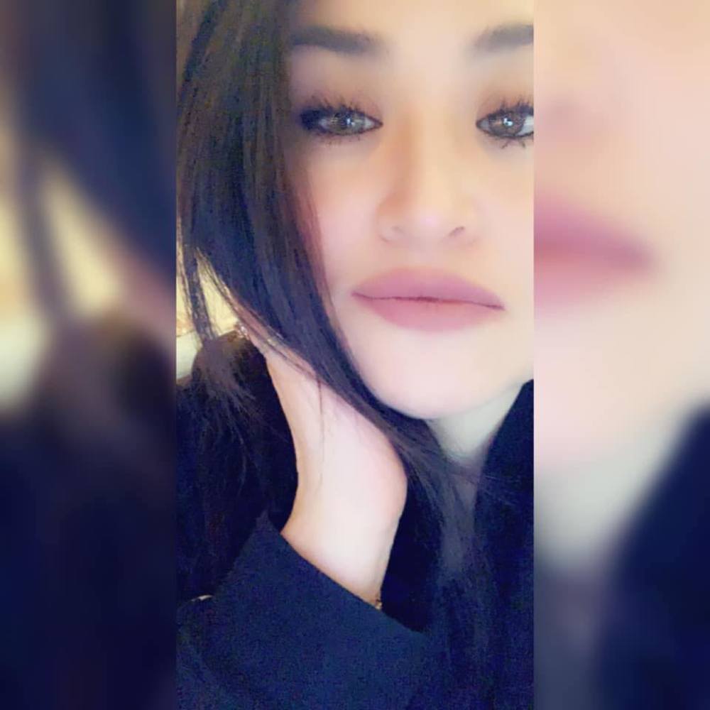 Meet your Posher, Desirée